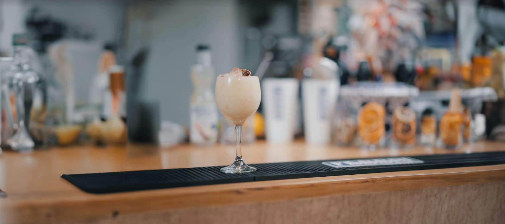 How To Make The Coconut Daiquiri: A Tropical Twist With Faema