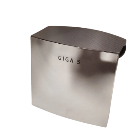 Lid for outlet gate